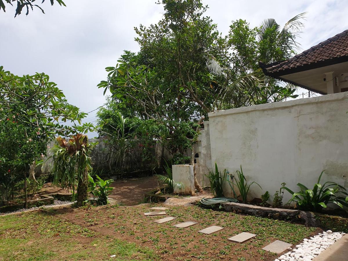 Kismet Apartment Ungasan  Exterior photo